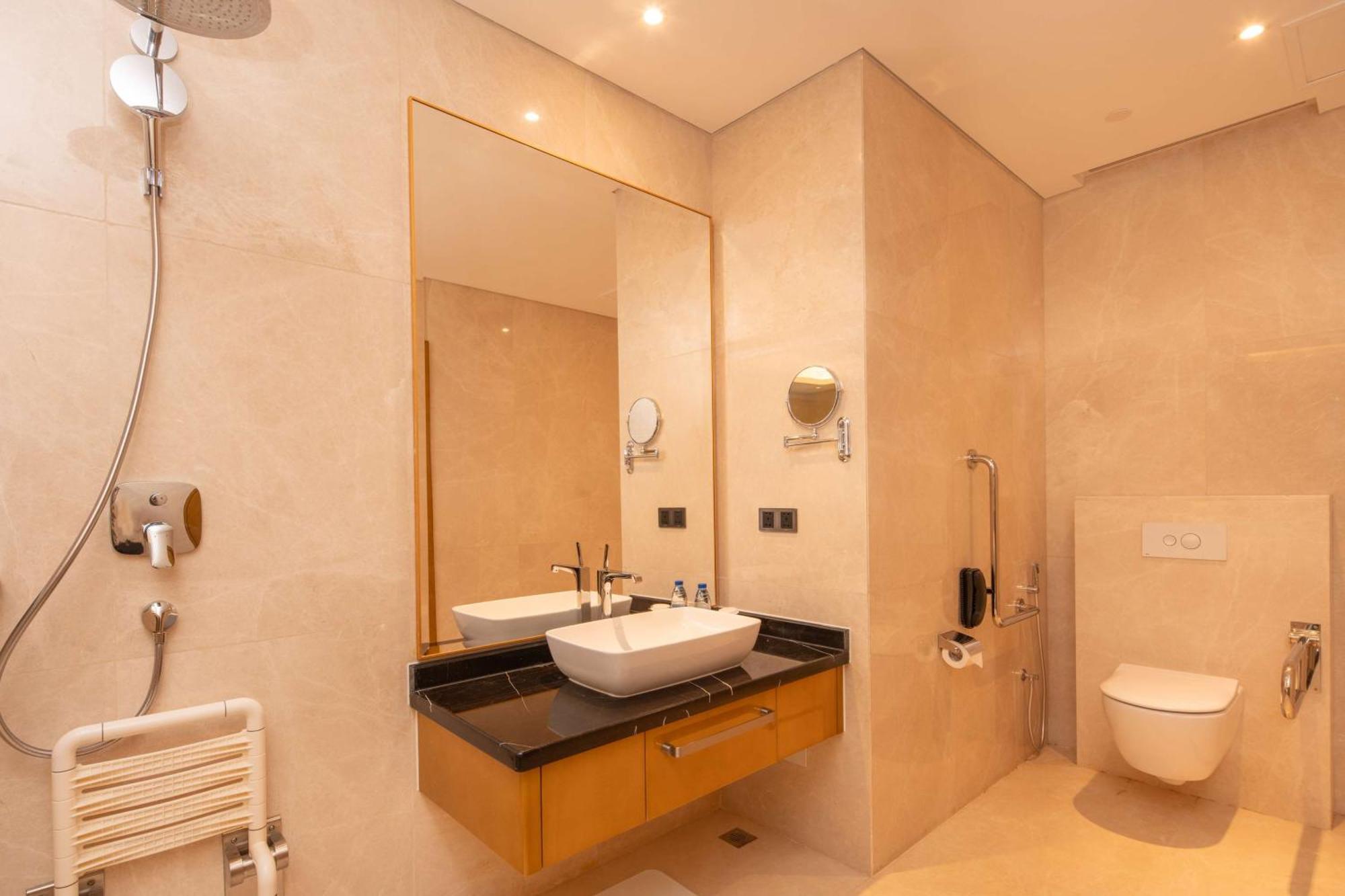 Hilton Brazzaville Les Tours Jumelles Hotel & Residences Zewnętrze zdjęcie