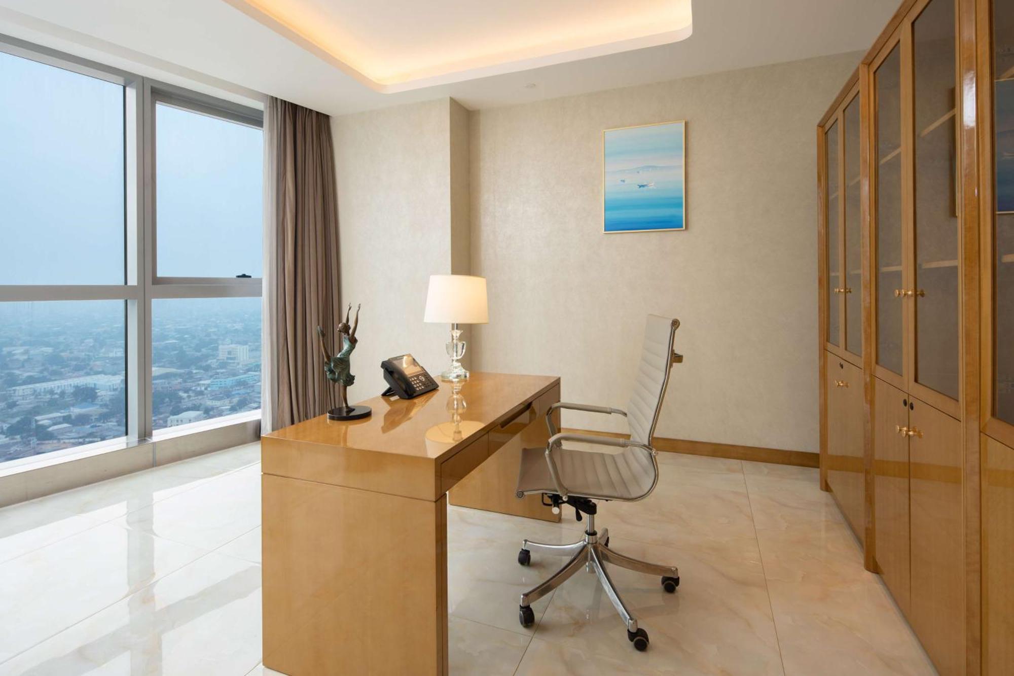 Hilton Brazzaville Les Tours Jumelles Hotel & Residences Zewnętrze zdjęcie