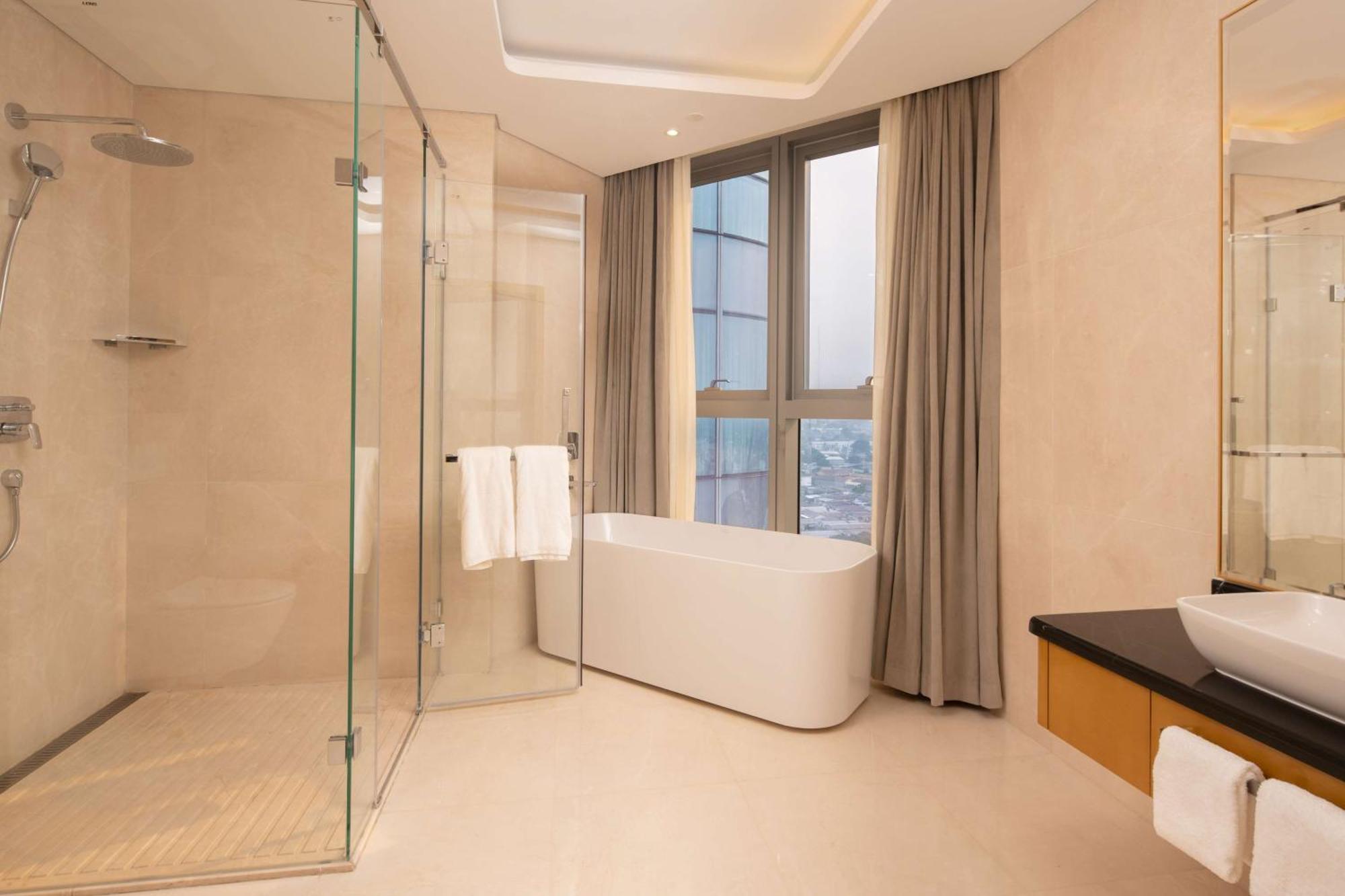 Hilton Brazzaville Les Tours Jumelles Hotel & Residences Zewnętrze zdjęcie